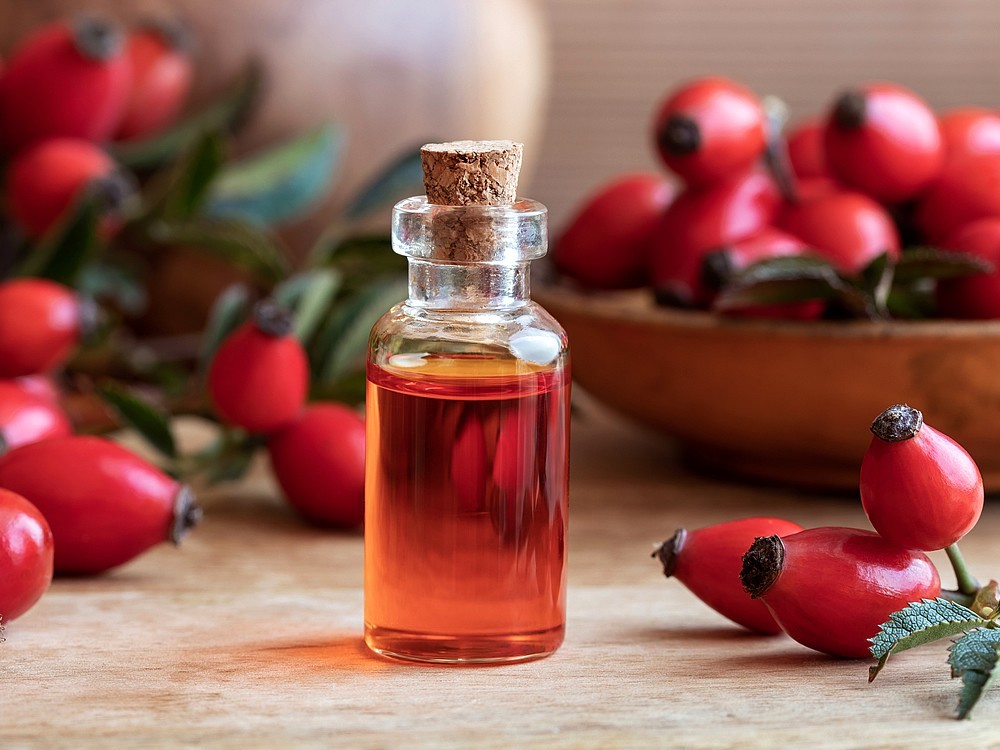 Was Sind Die Vorteile Von Hagebuttenkernöl? Rezept, Preis und Benutzer