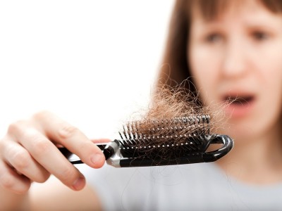 Was sind die Nährstoffe und Vitamine, die Haarausfall verhindern?