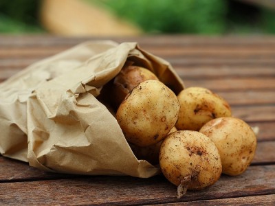 Hilft Kartoffelsaft beim Abnehmen? Abnehmen mit Kartoffelsaft