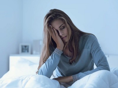 Was sind die Ursachen und Nachteile von Schlaflosigkeit? Pflanzliche Heilmittel Gegen Schlaflosigkeit