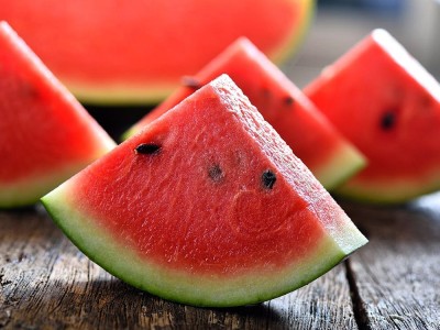 Was Sind Die Vorteile Von Wassermelonenkerne? Kann man sie essen? Wie Viel Preis Sie?