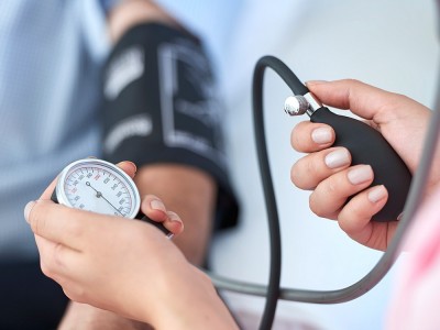 Wie Kann Man Hohen Blutdruck Senken?