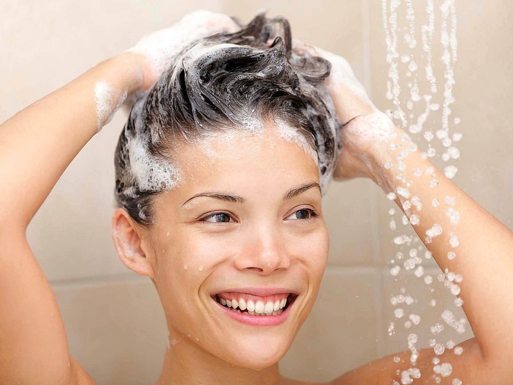 Was Nützt Es, Zucker In Das Shampoo Zu Geben? Diejenigen, die Zucker in das Shampoo geben und Bewertungen
